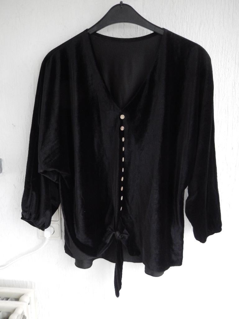 Zwart soort suède blouse XXL (zgan), Kleding | Dames, Blouses en Tunieken, Ophalen, Zo goed als nieuw, Maat 46/48 (XL) of groter