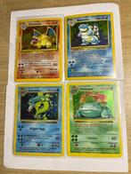 Charizard Blastoise venusaur gyarados  shadowless, Ophalen of Verzenden, Zo goed als nieuw, Meerdere kaarten, Foil