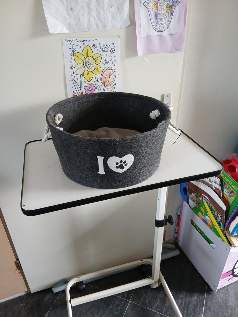 Leuk katten slaap mandje nr 888, Dieren en Toebehoren, Ophalen of Verzenden, Nieuw