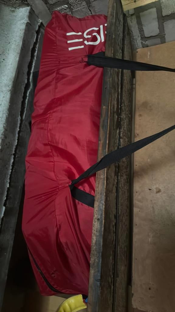 Esprit camping bed  met matras, Ophalen, Zo goed als nieuw, Minder dan 140 cm, Matras
