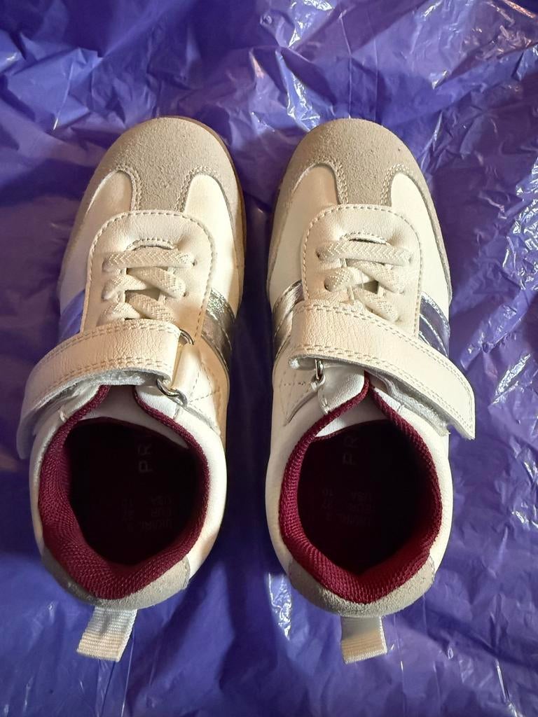 Leuke kinderschoenen maat 27 - nieuw, Ophalen of Verzenden, Zo goed als nieuw, Jongen of Meisje, Schoenen