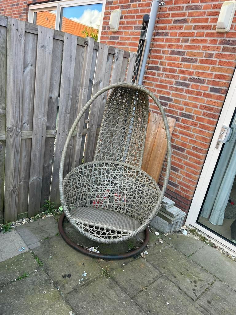 Schommel ei, Ophalen, Gebruikt, Kunststof