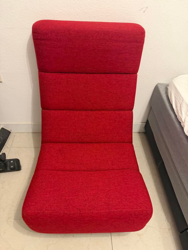 Rode Vloerstoel / Loungestoel - Comfortabel en Compact, Gebruikt, Ophalen of Verzenden, Rood, Eén