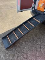 Honden trap voor in de auto, Ophalen, Zo goed als nieuw