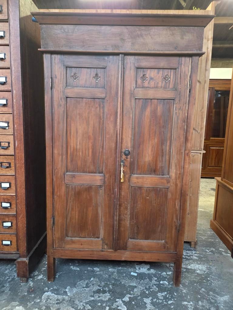 Prachtige antieke meidenkast ~ buffetkast ~ linnenkast, Antiek en Kunst, Antiek | Meubels | Kasten, Ophalen