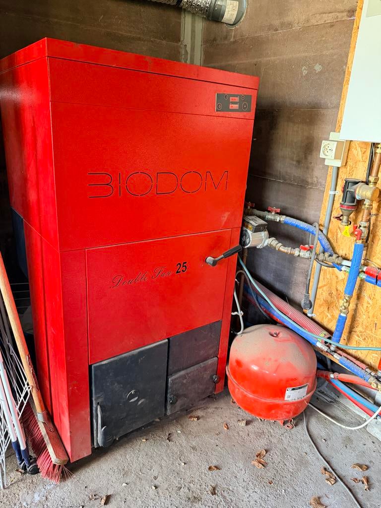Palletkachel BIODOM 21 LX + buffervat 1000liter, Ophalen, Gebruikt, Kachel, Minder dan 60 cm