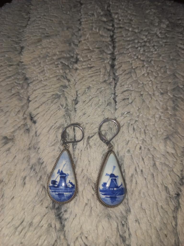 Prachtige delfts blauwe oorbellen, Ophalen of Verzenden, Gebruikt, Blauw, Zilver