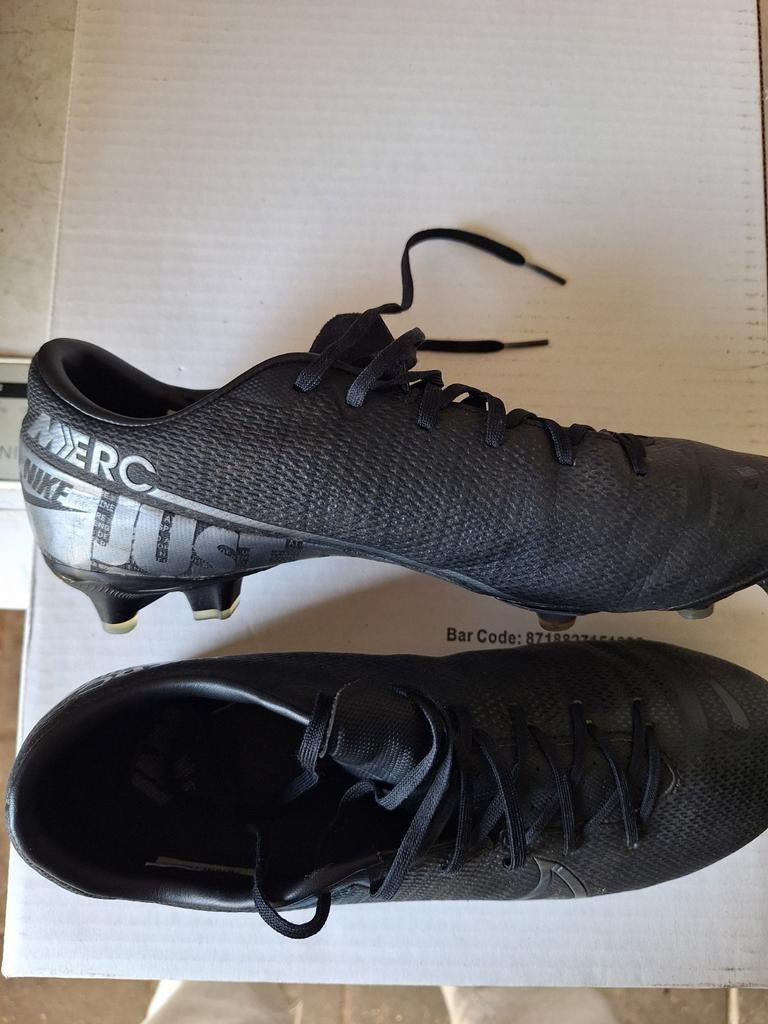 Nike voetbalschoenen maat 41, Sport en Fitness, Voetbal, Ophalen