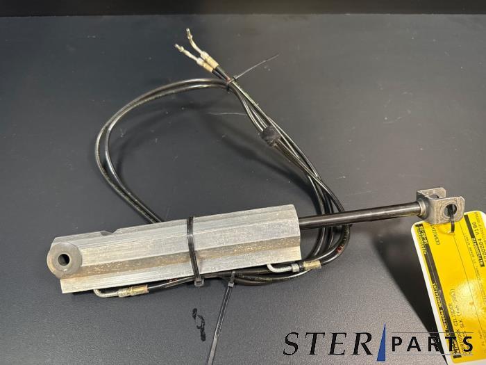 Cabriodak cilinder van een Mercedes SLK, Gebruikt, -, Ophalen of Verzenden, -