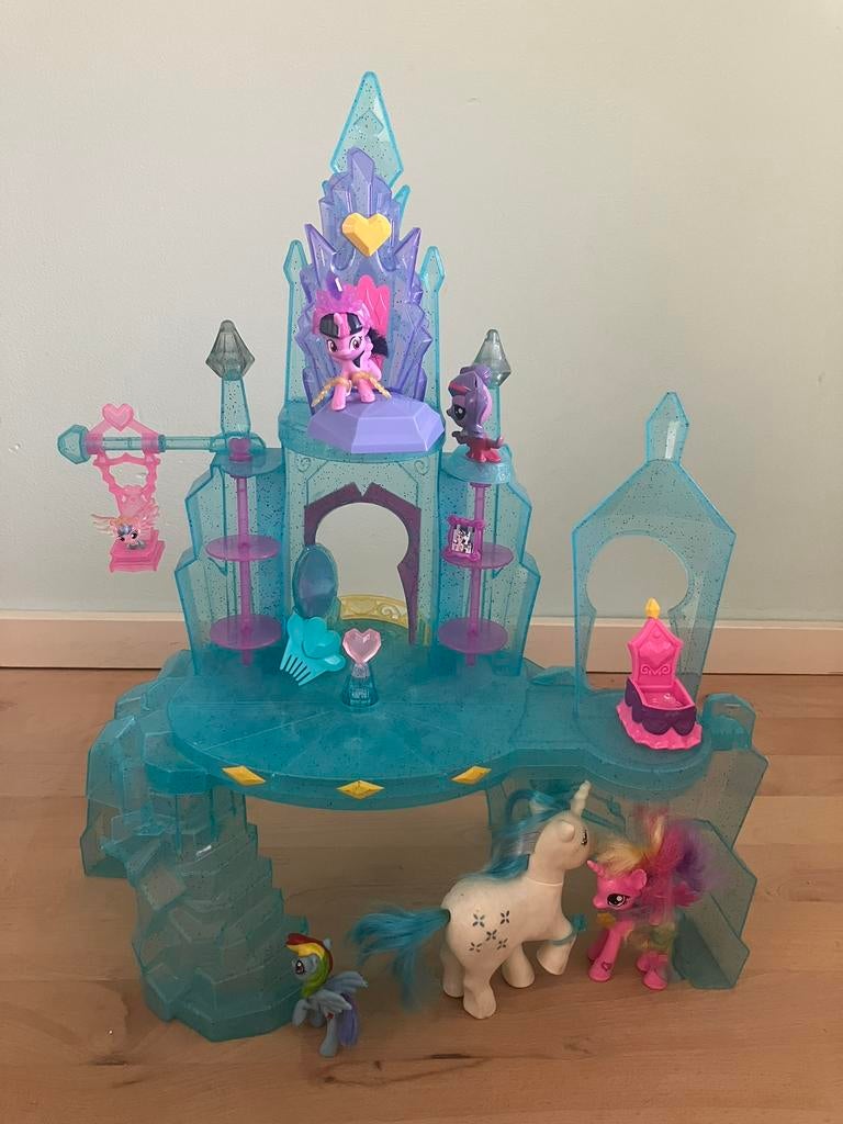 My Little Pony kasteel met lichteffect, Ophalen, Gebruikt