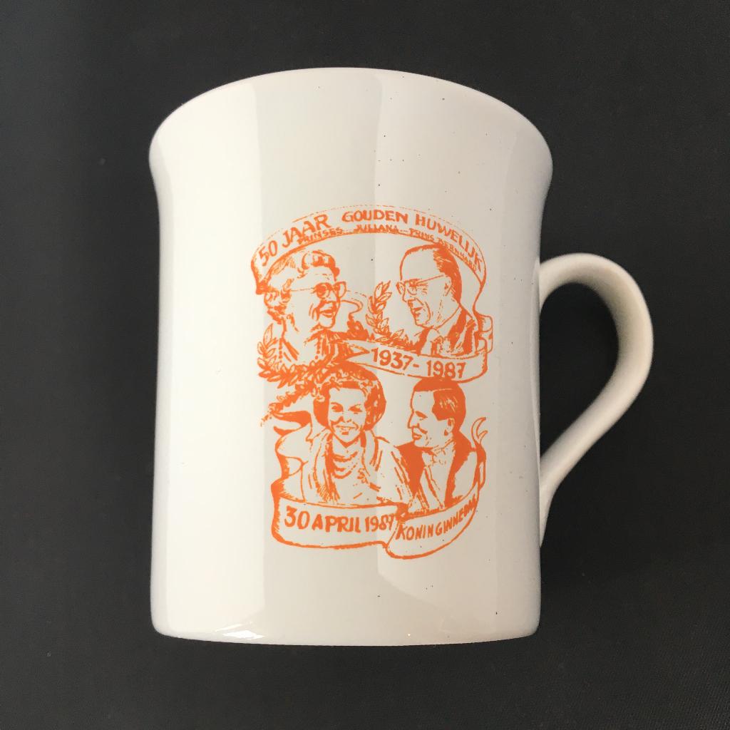 Bernhard & Juliana 50 jaren huwelijk 30 april 1989, Ophalen of Verzenden, Zo goed als nieuw, Servies