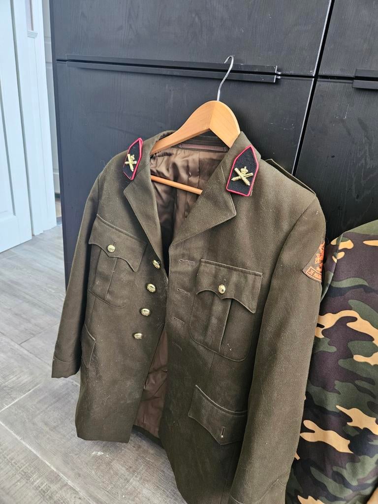 Militair kostuum en camouflagepak, Ophalen of Verzenden