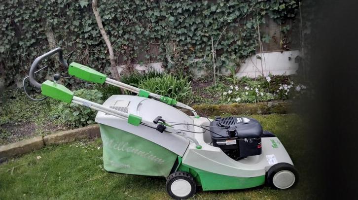 Prima onderhouden Viking MB 505 MM Grasmaaier Motormaaier, Tuin en Terras, Grasmaaiers, Gebruikt, Benzine-grasmaaier, 50 cm of meer