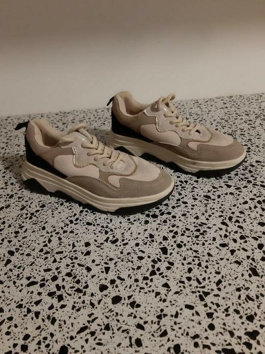 Meisjes sneakers mt 33, Ophalen of Verzenden, Gebruikt, Meisje, Schoenen