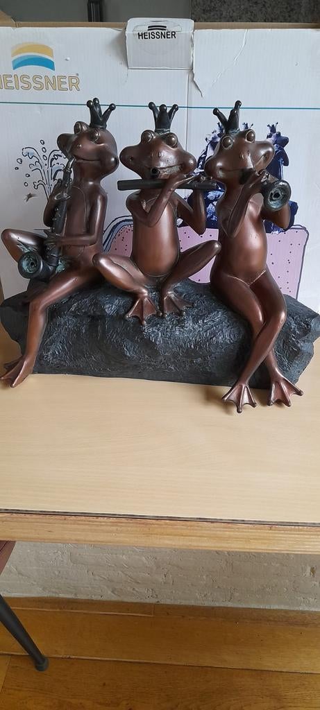 Nieuw vijverornament met pomp en beschrijving van Heissner., Ophalen of Verzenden, Nieuw, Dompelpomp