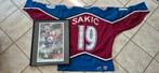 Colorado Avalanche Joe Sakic #19 Jersey met ingelijste foto, Ophalen of Verzenden, Zo goed als nieuw, Kleding