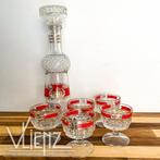 Vintage, retro karaf met vijf borrelglaasjes rood en goud, Gebruikt, -, -, Ophalen of Verzenden