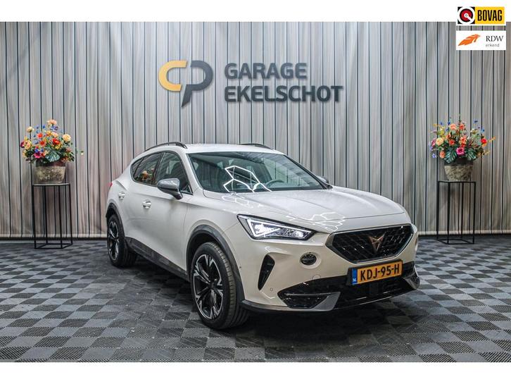Cupra Formentor 1.4 TSI e-Hybrid|Kuipstoelen|Carplay|Stuurve, Auto's, Cupra, Bedrijf, Te koop, Formentor, ABS, Achteruitrijcamera
