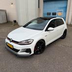 Volkswagen Golf Gti 7,5 245pk Perfomance 7-DSG 5D 2017 Wit, Euro 5, Zwart, 4 cilinders, 1984 cc