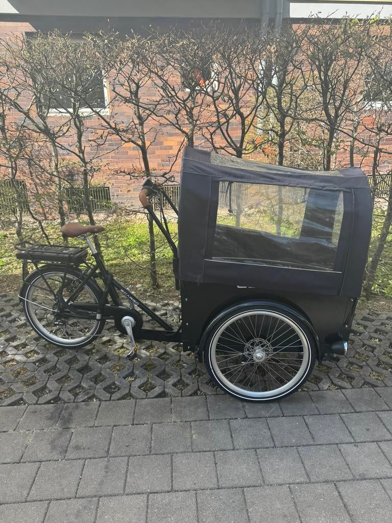 E-bakfiets zo goed als nieuw, Fietsen en Brommers, Ophalen of Verzenden, Zo goed als nieuw, 1 kind