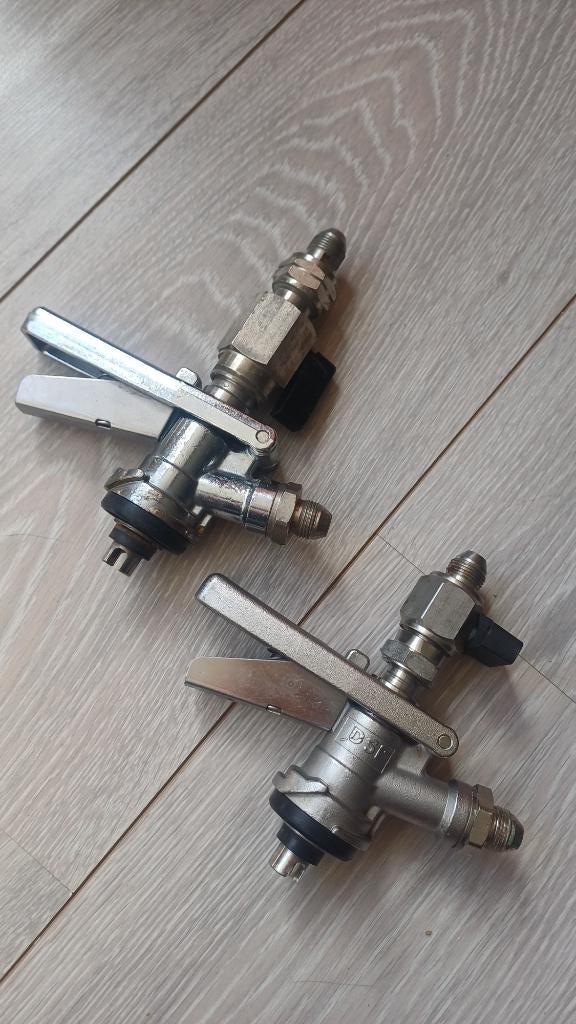 Fustkoppeling 2 stuks, Ophalen of Verzenden, Zo goed als nieuw, Overige merken