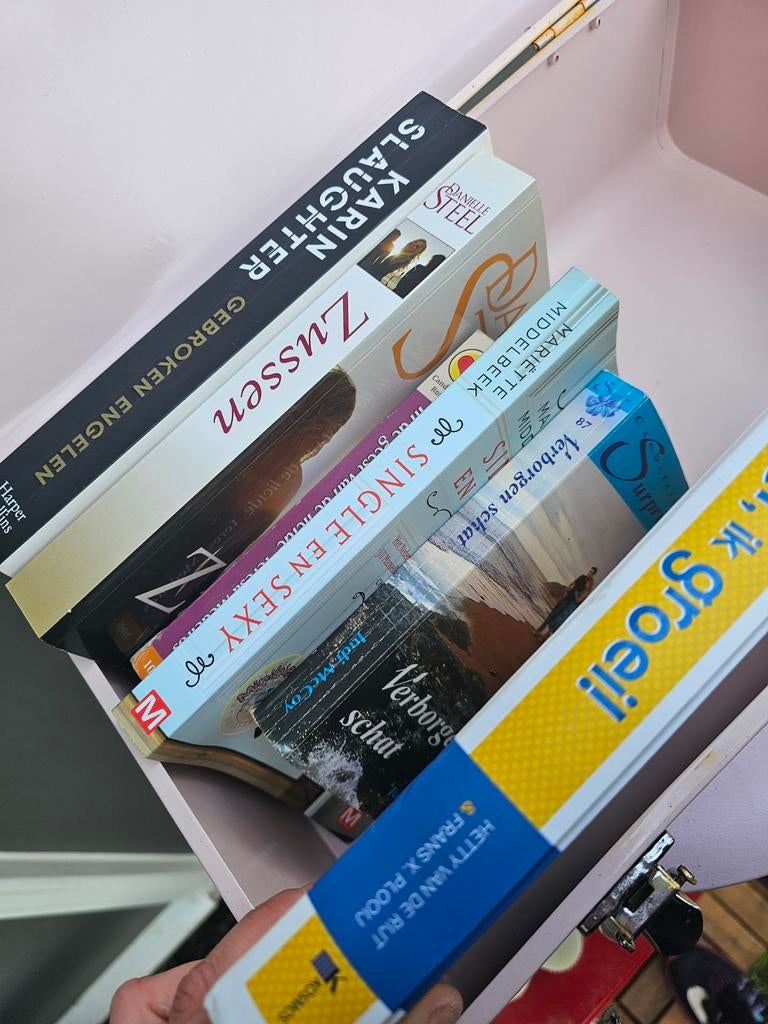 Vandaag in de Minibieb:, Boeken, Ophalen, Zo goed als nieuw