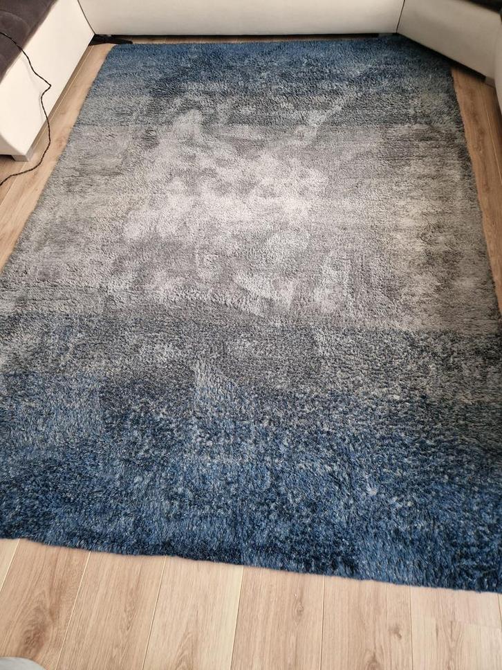 Tapijt + eventueel poefjes, Huis en Inrichting, Stoffering | Tapijten en Kleden, Zo goed als nieuw, 150 tot 200 cm, 200 cm of meer