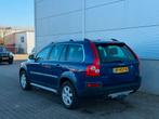 Volvo XC90 2.5 T Ocean Race CLIMA|CRUISE|TREKHAAK|STOELVERWA, Auto's, Volvo, 1991 kg, Blauw, 7 stoelen, 2521 cc