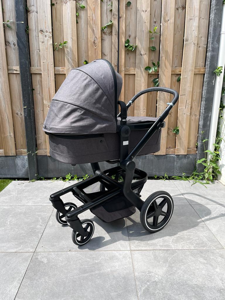 Joolz Day+ Kinderwagen in kleur Awesome Anthracite, Ophalen of Verzenden, Zo goed als nieuw, Overige merken