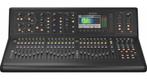 M32 Digital mixer incl flightcase, Ophalen of Verzenden, Zo goed als nieuw
