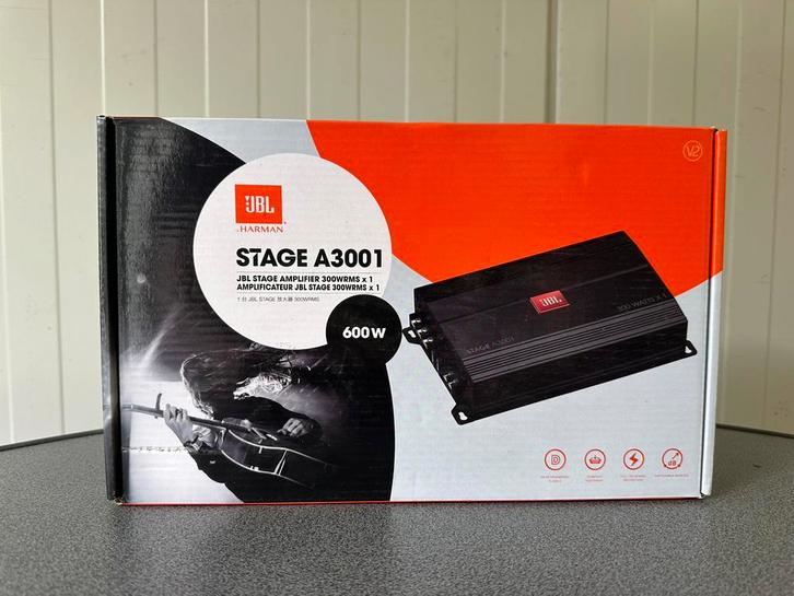 JBL Stage A3001 versterker 300 wat rms, Auto diversen, Autospeakers, Zo goed als nieuw, Ophalen of Verzenden