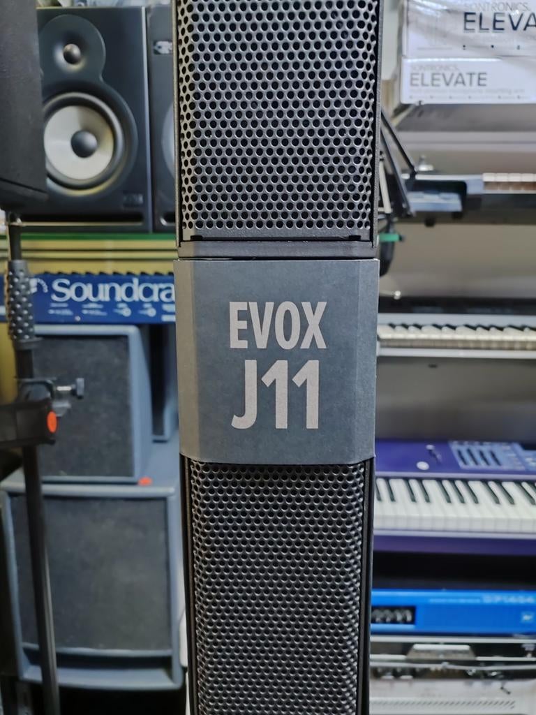 RCF EVOXJ11, Muziek en Instrumenten, Ophalen of Verzenden