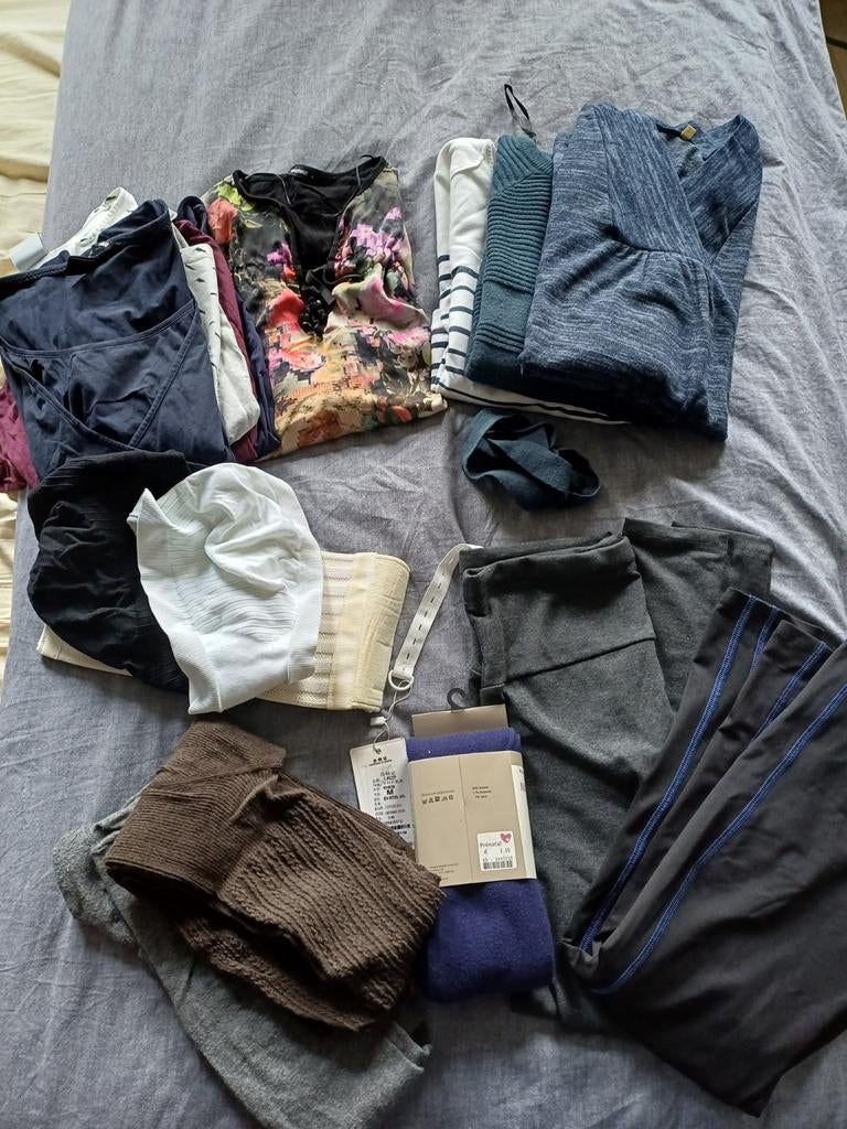 Zwangerschapskleding pakket maat S, Kleding | Dames, Positiekleding, Ophalen, Gedragen, Maat 36 (S), Overige kleuren