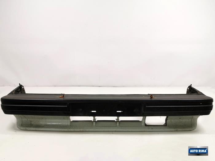 Voorbumper van een Volvo 7-Serie (403), Gebruikt, -, -, Ophalen of Verzenden