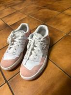 New balance, Wit, Ophalen of Verzenden, Zo goed als nieuw, Veterschoenen