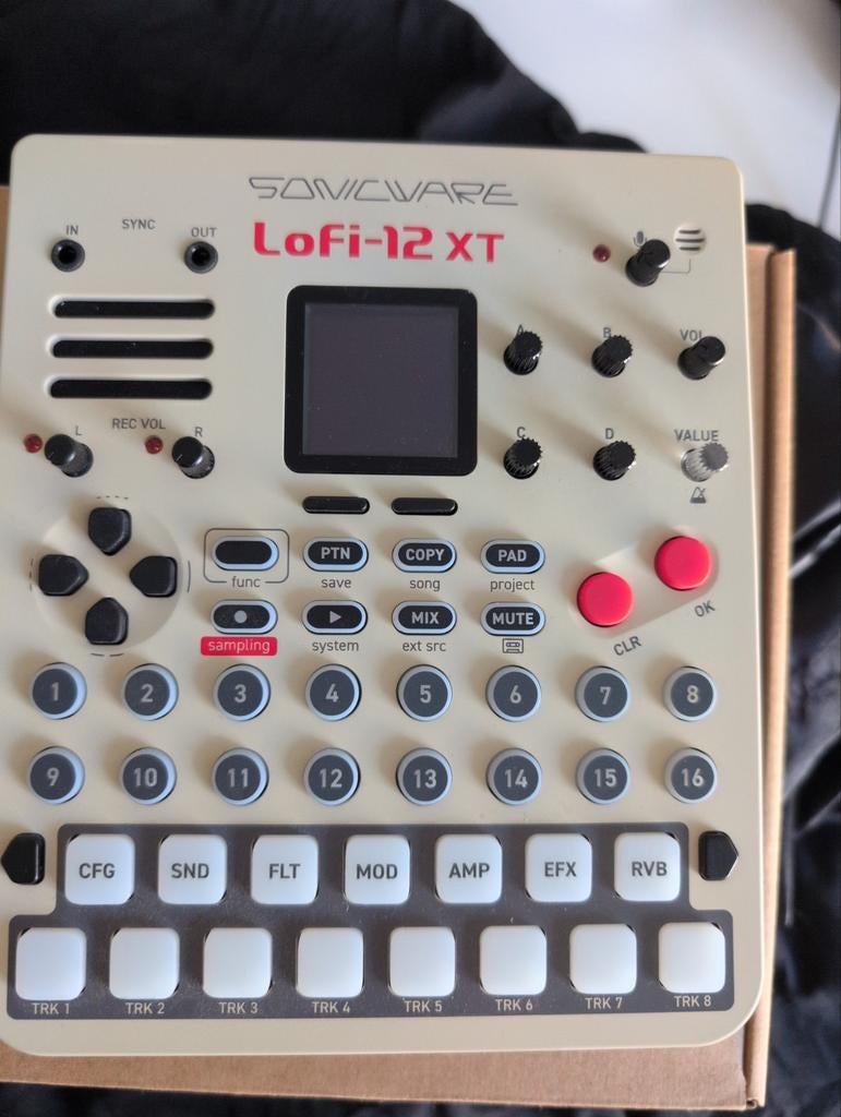 Sonicware Lofi-12 XT Sampler/Sequencer limited edition, Overige merken, Zo goed als nieuw, Met midi-aansluiting, Overige aantallen