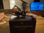 Shimano twinpower 2500 nieuw, Ophalen of Verzenden, Zo goed als nieuw, Molen