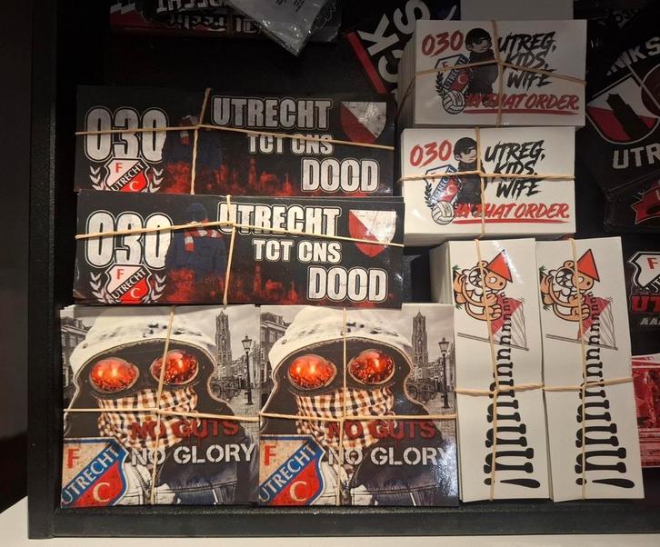 FC Utrecht stickers, Verzamelen, Sportartikelen en Voetbal, Zo goed als nieuw, Poster, Plaatje of Sticker, F.C. Utrecht, Ophalen of Verzenden