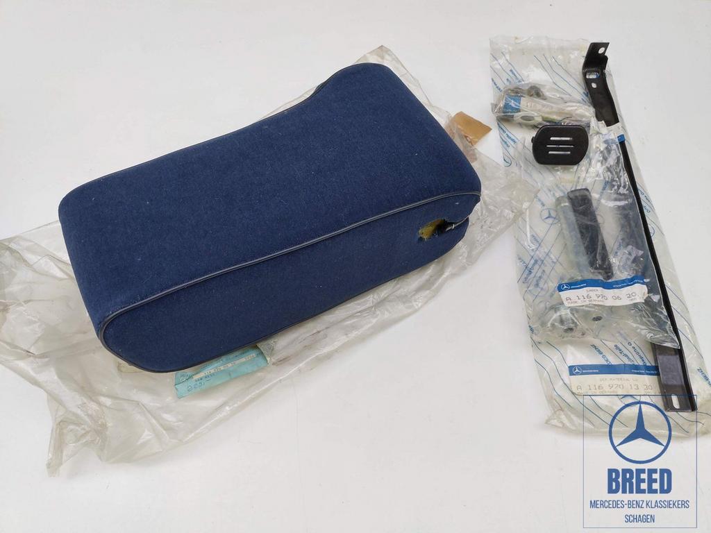 NOS inbouwset middenarmsteun blauw voor Mercedes-Benz W116, Auto-onderdelen, Interieur en Bekleding, -, Nieuw, Ophalen of Verzenden