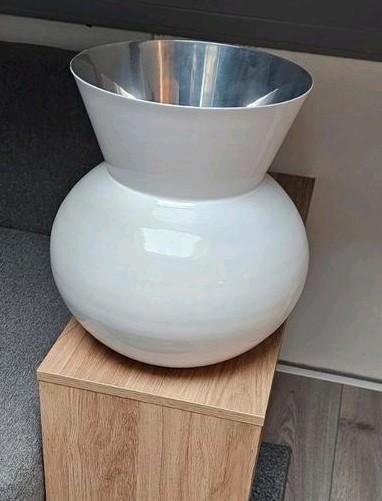 HEMA Boeketvaas XL - Wit Aluminium Design Vaas, Huis en Inrichting, Woonaccessoires | Vazen, Zo goed als nieuw, Wit, Minder dan 50 cm