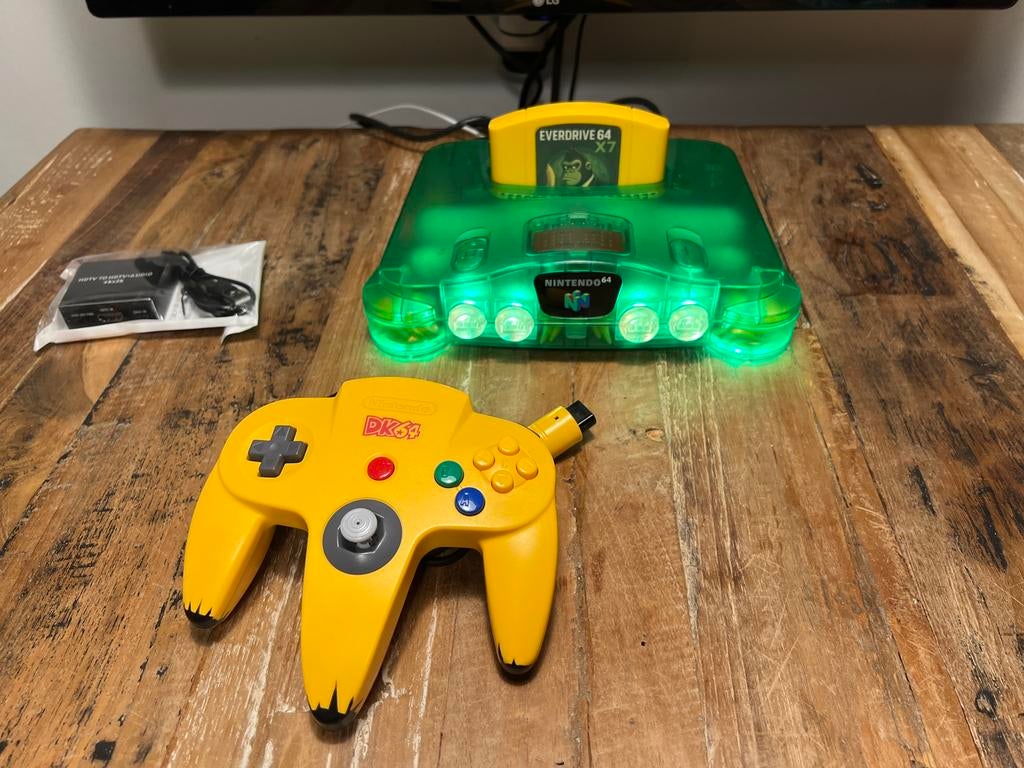 Custom Jungle Green Nintendo 64 - Donkey Kong - HDMI / RGB, Ophalen of Verzenden, Refurbished, Met 1 controller