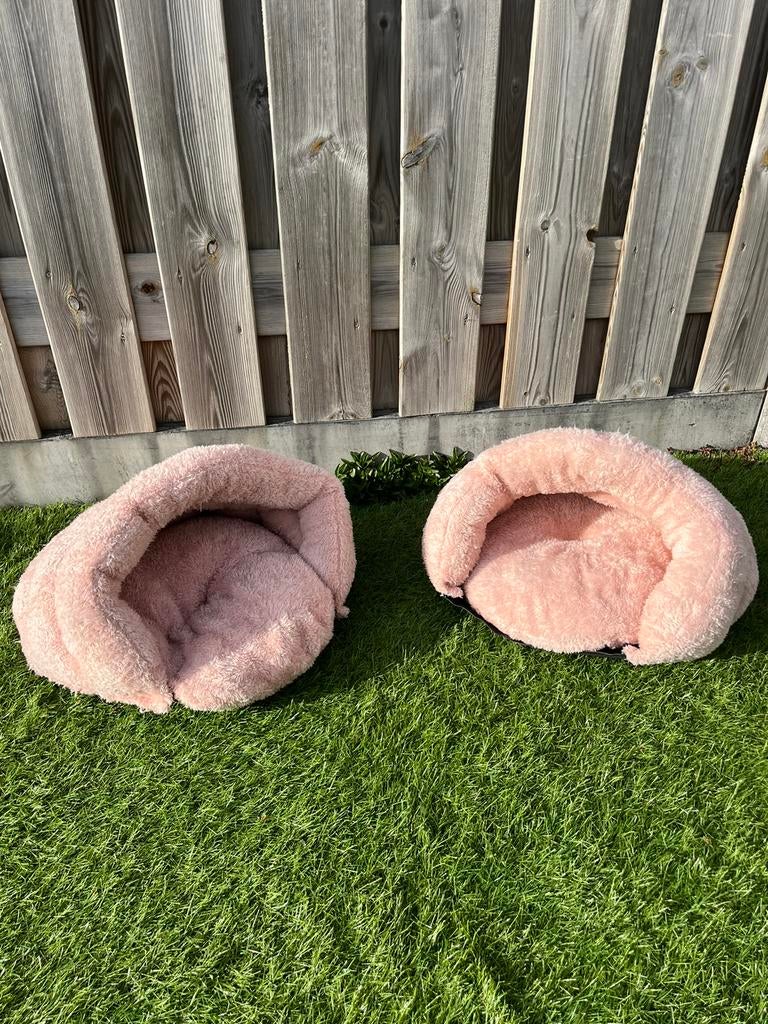 2 poezen/honden mandjes roze, Ophalen of Verzenden, Zo goed als nieuw, Overige
