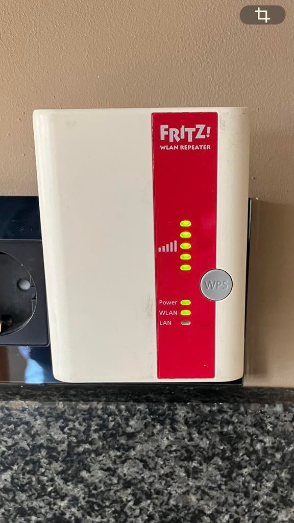 Fritz WLAN repeater 300E, Computers en Software, Routers en Modems, Ophalen of Verzenden, Gebruikt, Router