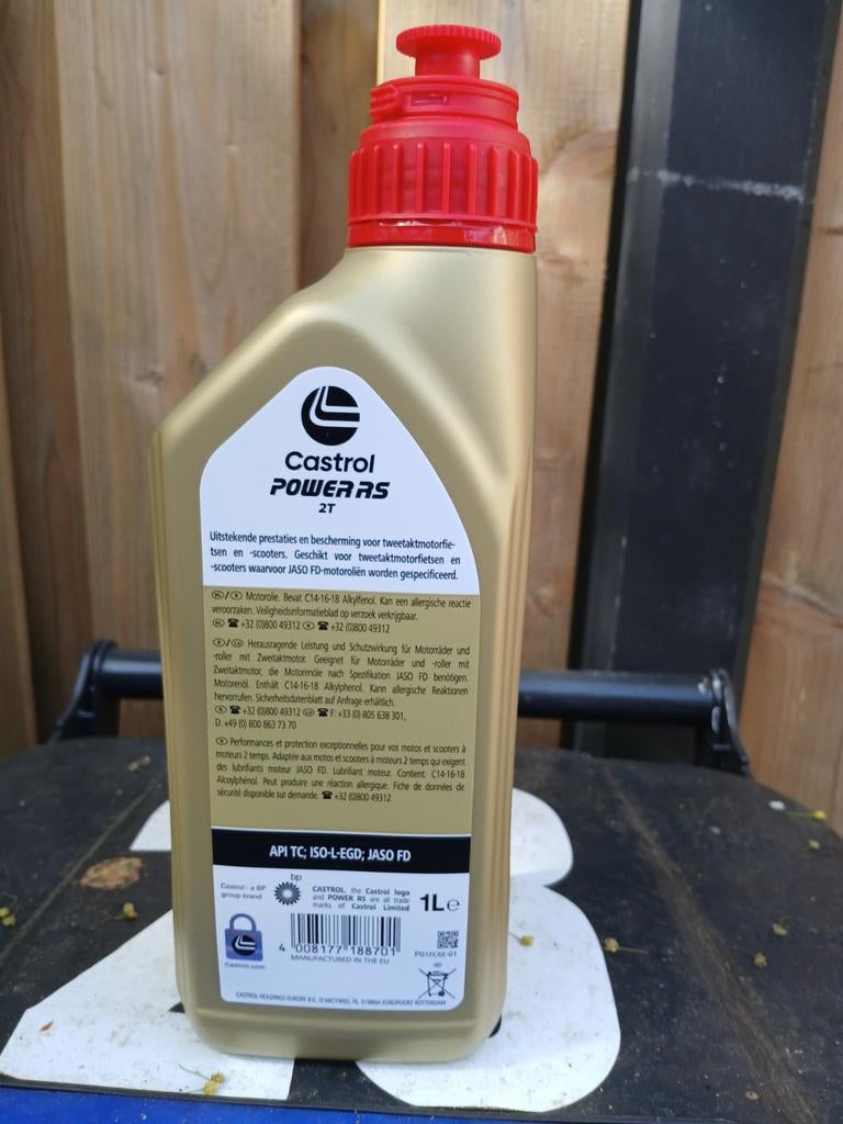 Bromfiets olie, Ophalen of Verzenden