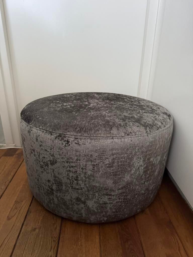 Mooie velvet poef, Huis en Inrichting, Banken | Voetenbanken en Poefen, Minder dan 50 cm, Erik Custer, Ophalen of Verzenden, Zo goed als nieuw