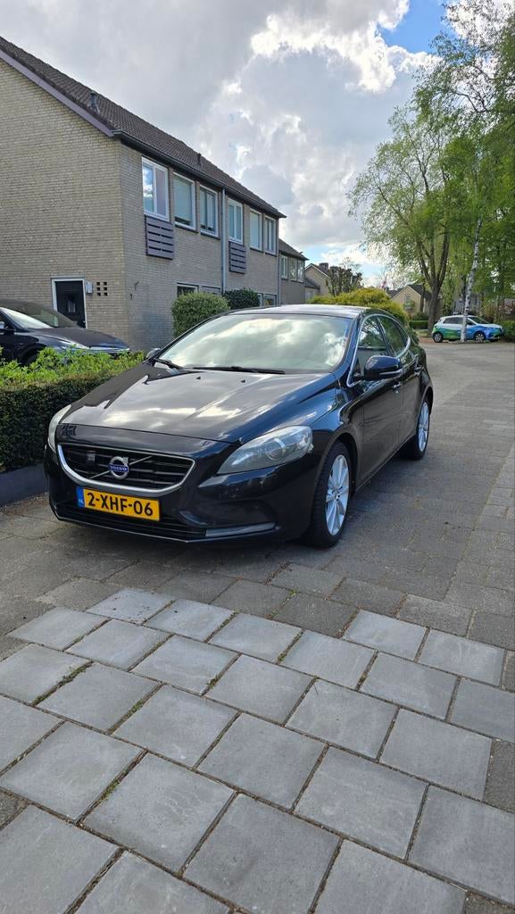 Volvo V40 D4 Summum Business - 2014 – Trekhaak, Auto's, Volvo, Particulier, V40, ABS, Achteruitrijcamera, Adaptive Cruise Control