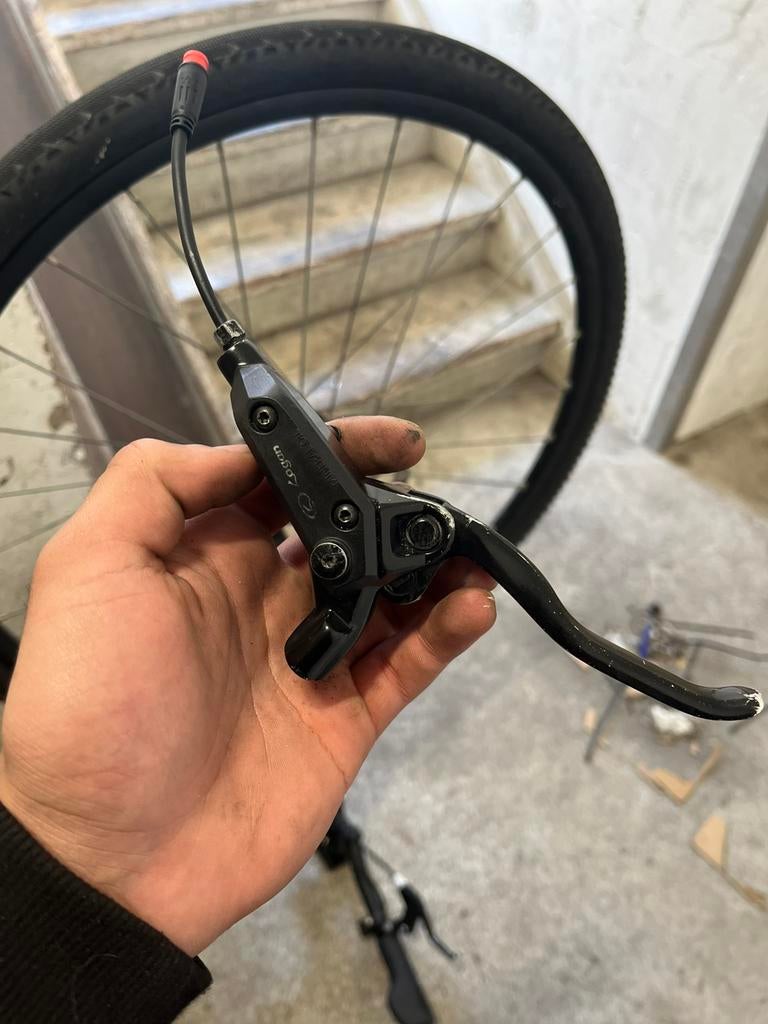 Hydraulisch remhendel Logan, Ophalen of Verzenden