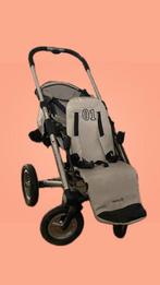 Mutsy duoseat, Ophalen, Mutsy, Met reiswieg