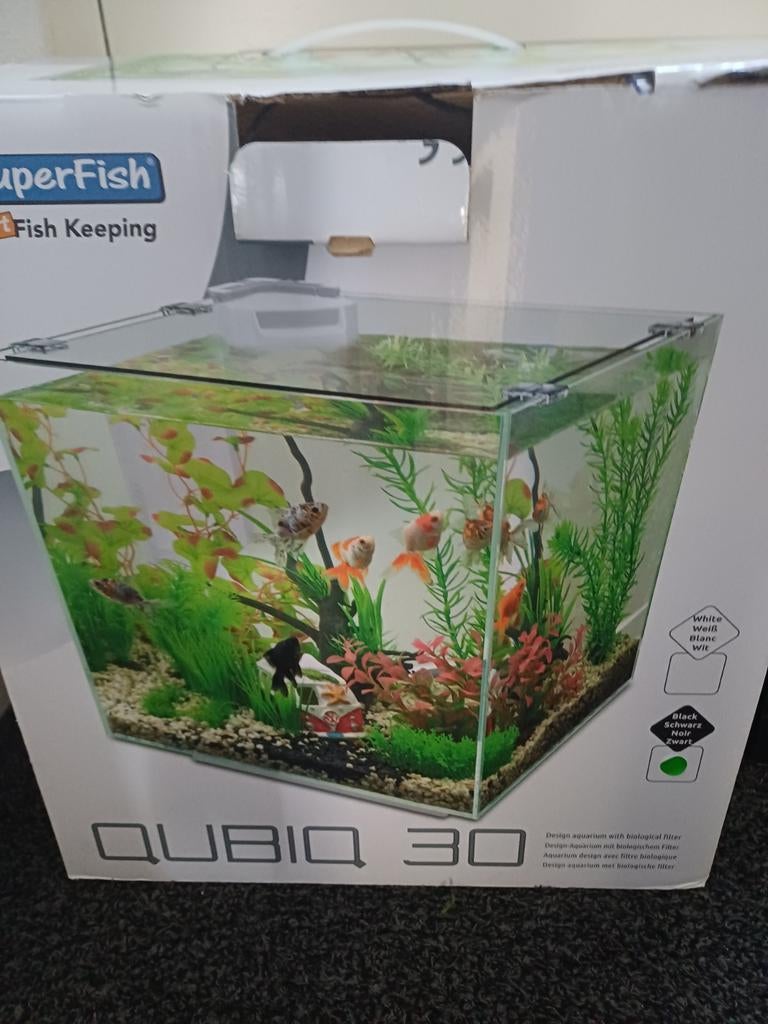 Aquarium superfish fish Qubic 30, Dieren en Toebehoren, Vissen | Aquaria en Toebehoren, Ophalen, Zo goed als nieuw, Leeg aquarium