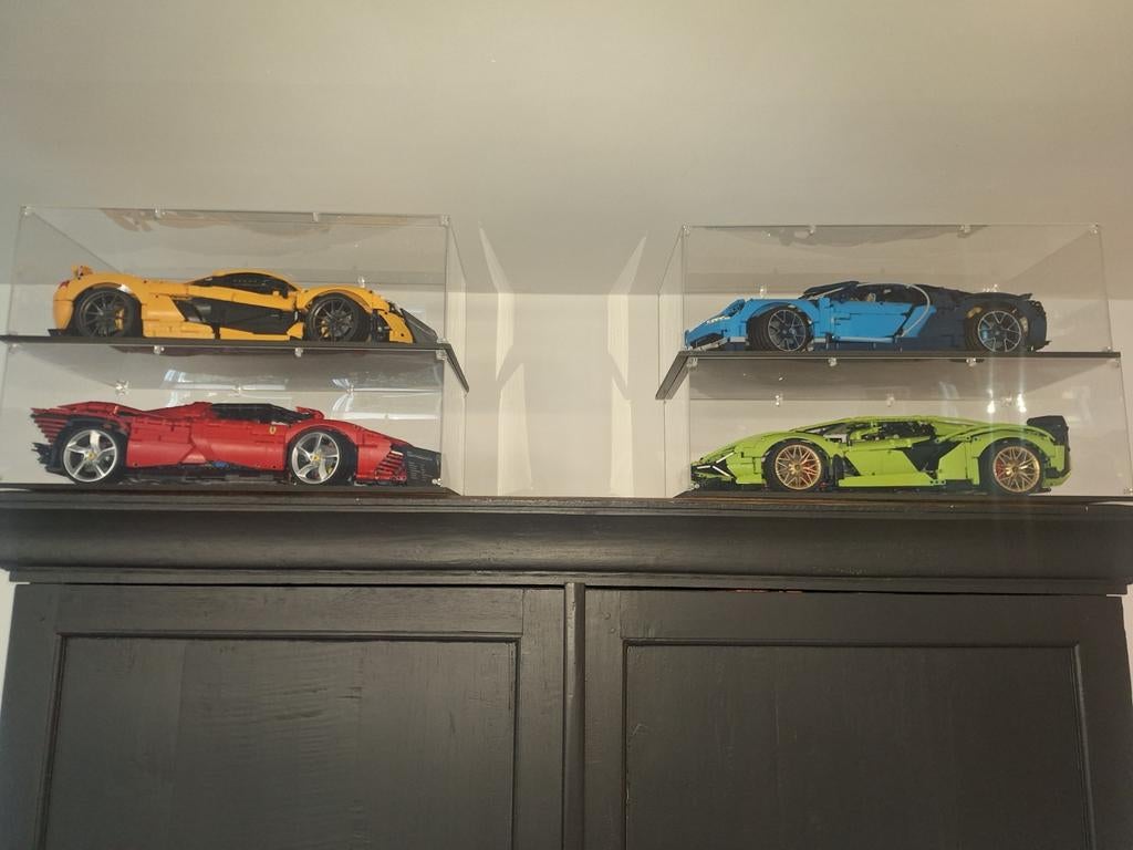 4x technic lego set met vitrine 42083 42172 42115 42143, Auto, Groter dan 1:32, Zo goed als nieuw, Ophalen